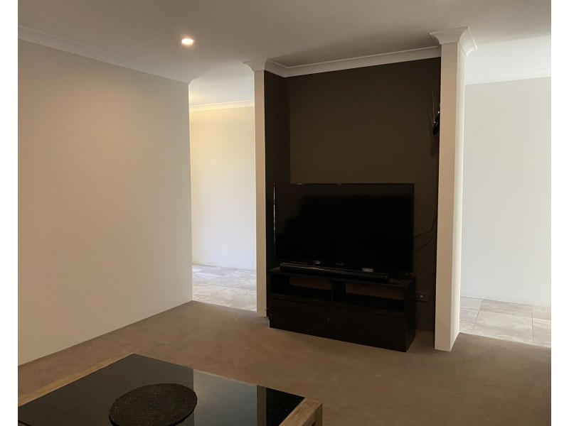 13 Houdan Street, Southern River WA 6110