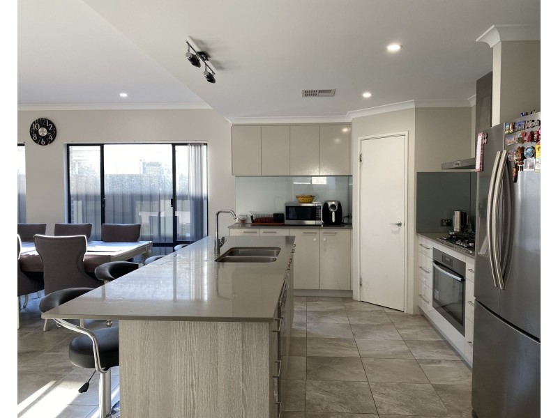 13 Houdan Street, Southern River WA 6110