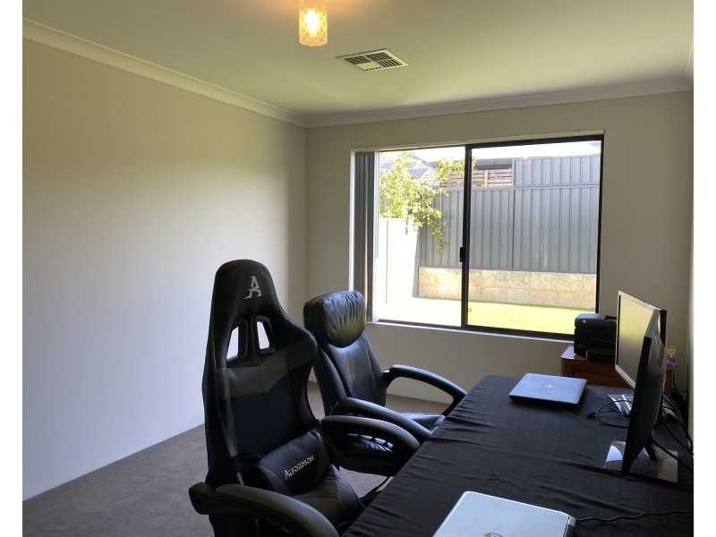 13 Houdan Street, Southern River WA 6110