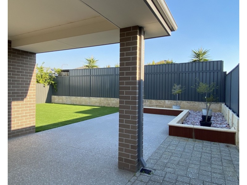 13 Houdan Street, Southern River WA 6110