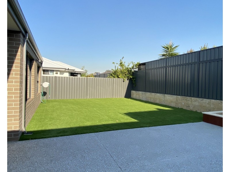 13 Houdan Street, Southern River WA 6110