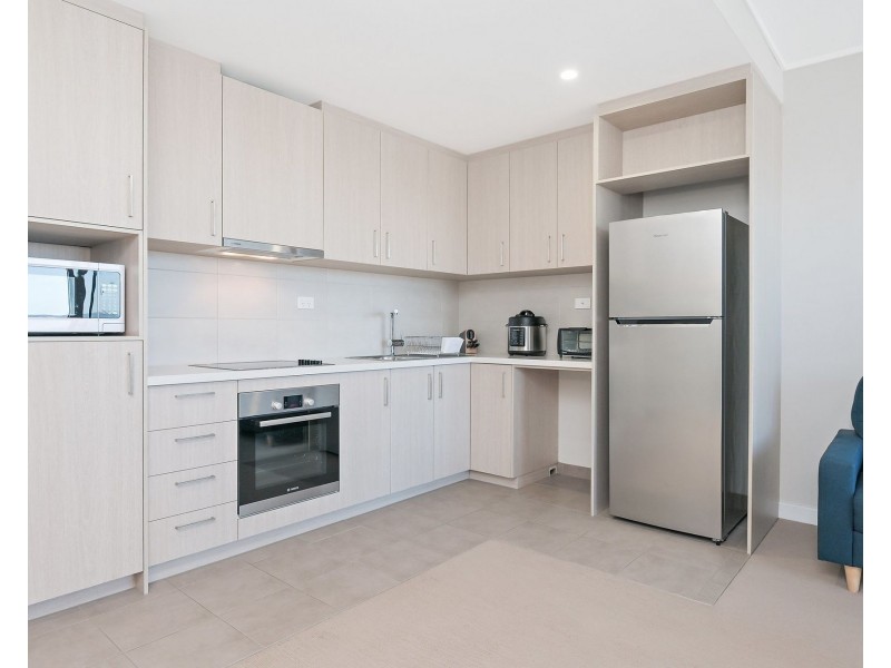 704/18 Cecil Avenue, Cannington WA 6107