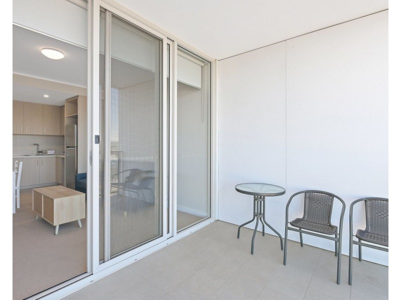 704/18 Cecil Avenue, Cannington WA 6107