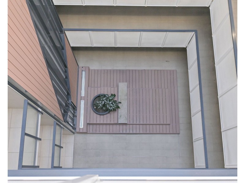 704/18 Cecil Avenue, Cannington WA 6107