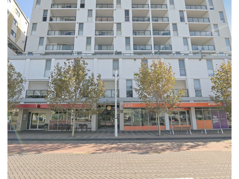 704/18 Cecil Avenue, Cannington WA 6107