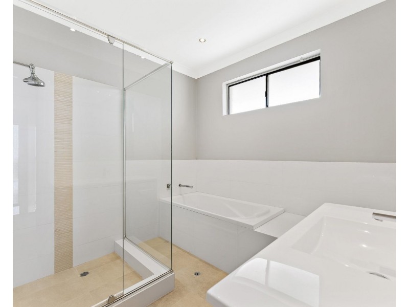 10 Briald Place, Dianella WA 6059