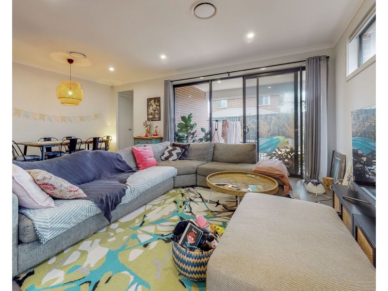 4 Greenhouse Street, Austral NSW 2179