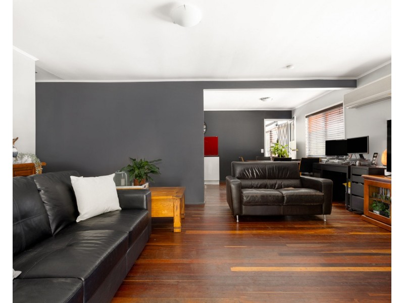 51 Rinnicrew Street, Bracken Ridge QLD 4017