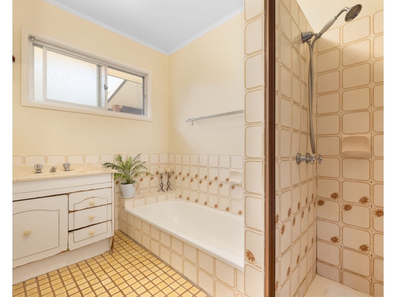 51 Rinnicrew Street, Bracken Ridge QLD 4017