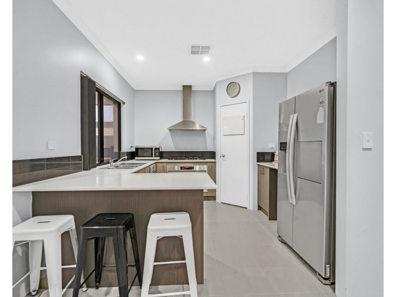 8 Mercury Tce, Byford WA 6122