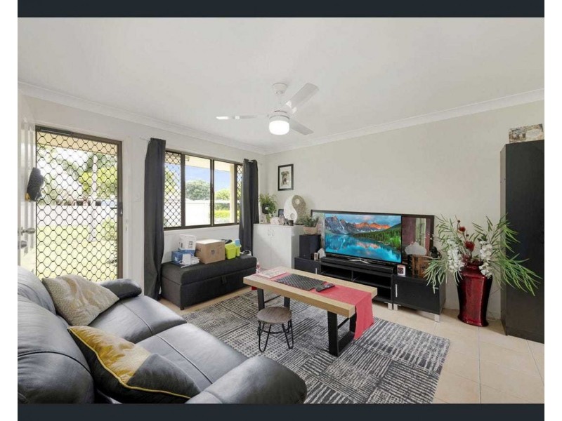 2/11 Lathouras Court, Bundaberg South QLD 4670