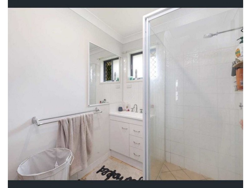 2/11 Lathouras Court, Bundaberg South QLD 4670