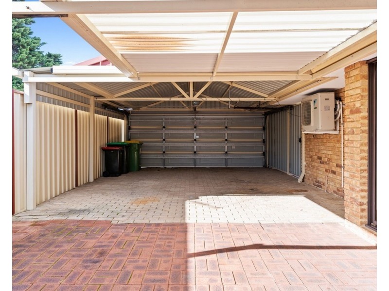 10 Cederdale Way, Safety Bay WA 6169