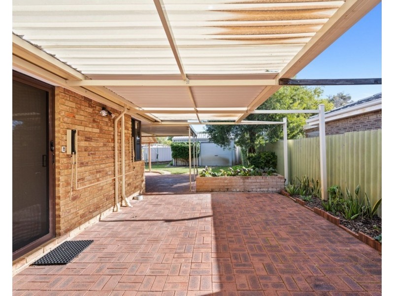 10 Cederdale Way, Safety Bay WA 6169