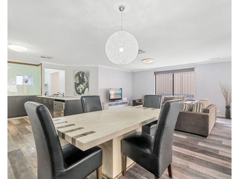 39 Stokesay Street, Orelia WA 6167