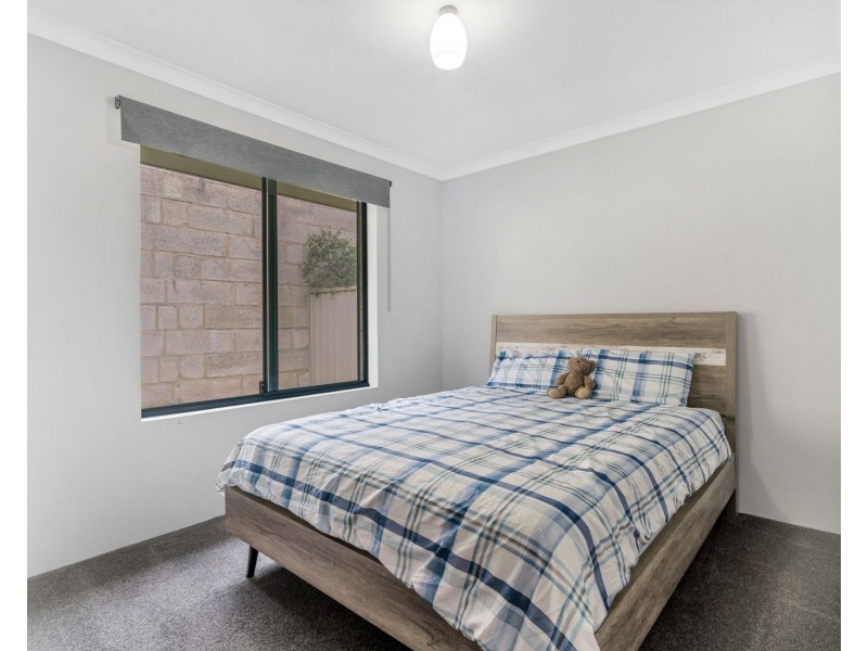 39 Stokesay Street, Orelia WA 6167