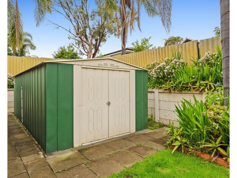 10 Fordred, Parmelia WA 6167