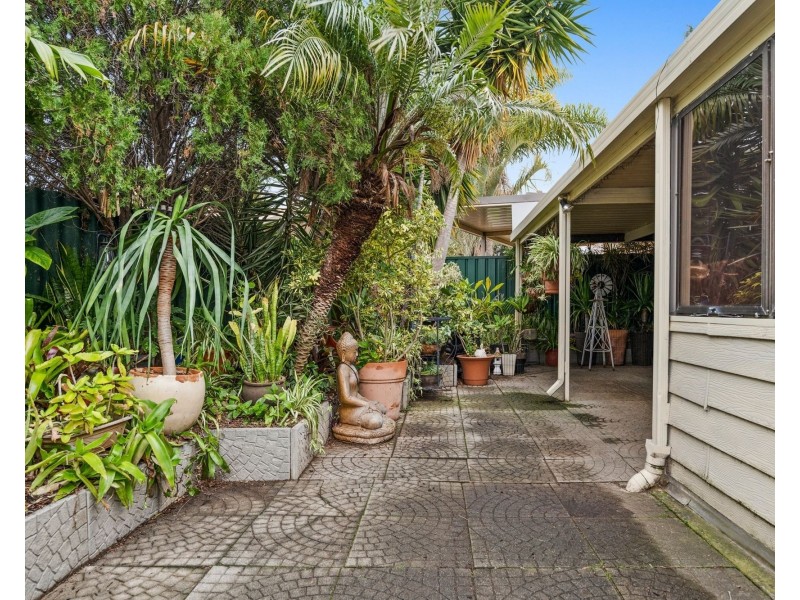 10 Fordred, Parmelia WA 6167