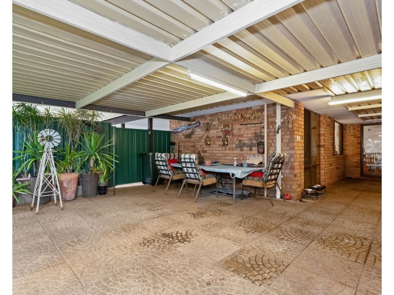 10 Fordred, Parmelia WA 6167