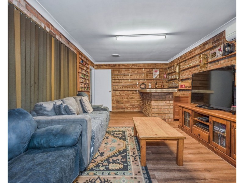 10 Fordred, Parmelia WA 6167