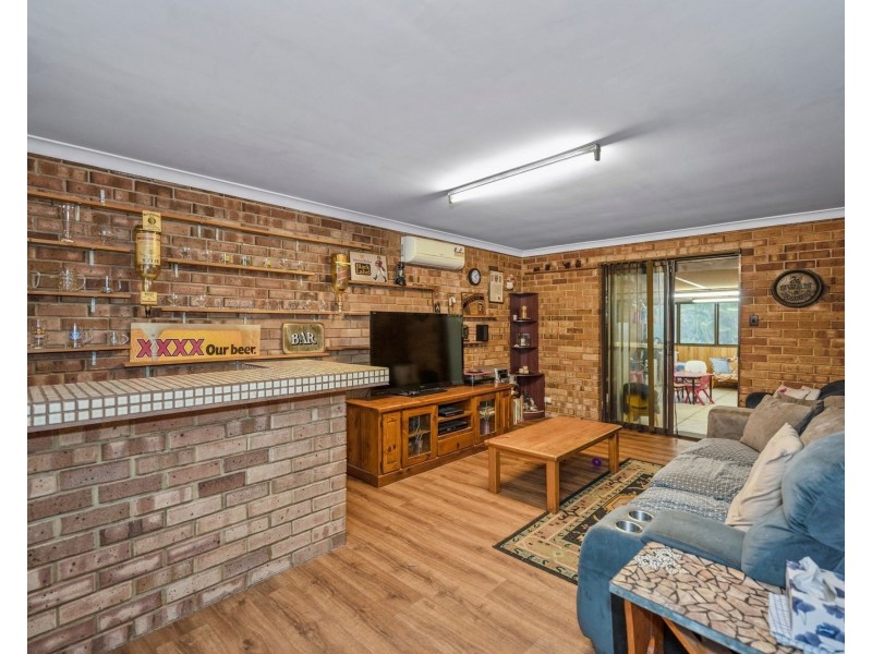 10 Fordred, Parmelia WA 6167