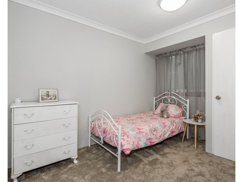 10 Fordred, Parmelia WA 6167