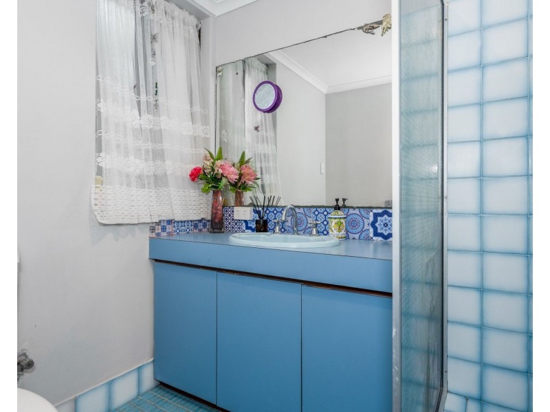 10 Fordred, Parmelia WA 6167