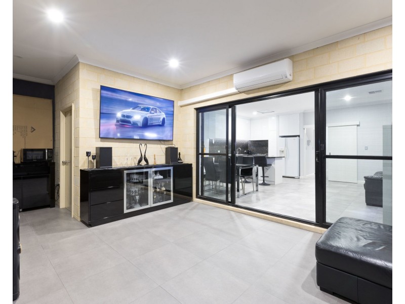 16 Witham Close, Applecross WA 6153