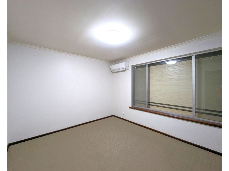 12 Manxton Way, Lynwood WA 6147