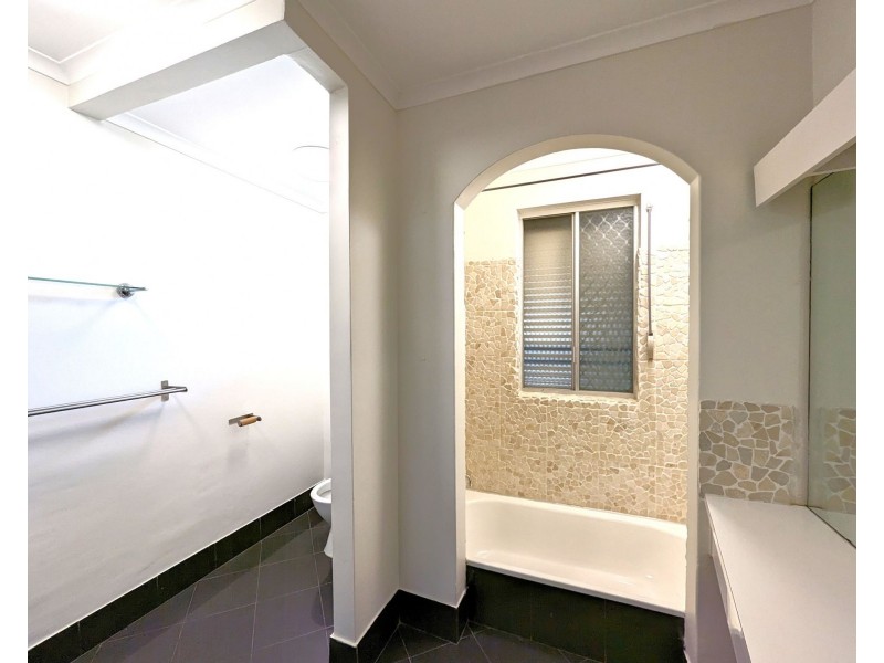 12 Manxton Way, Lynwood WA 6147