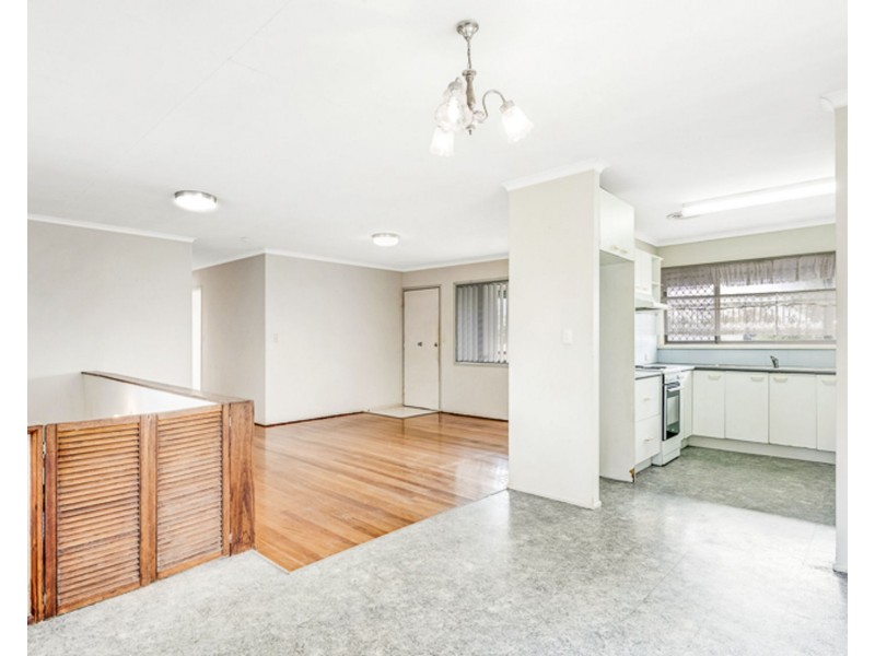 16 Susanne Street, Southport QLD 4215