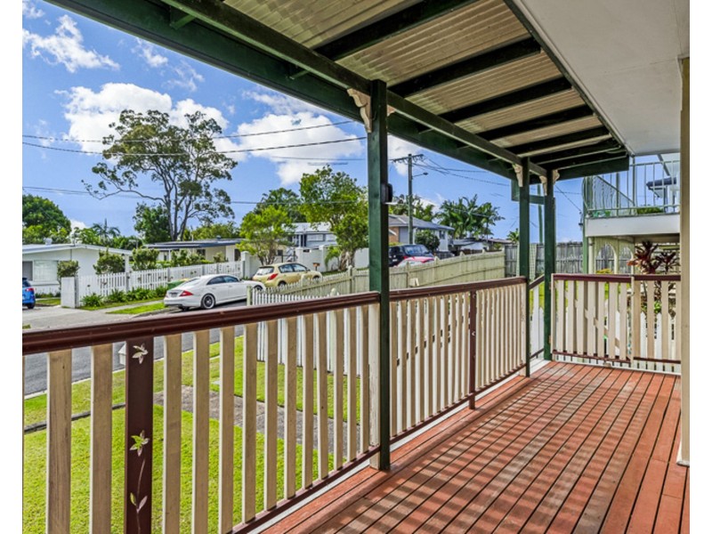 16 Susanne Street, Southport QLD 4215