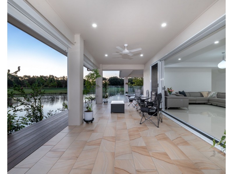 13 Francis Court, Pelican Waters QLD 4551