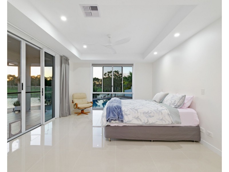 13 Francis Court, Pelican Waters QLD 4551