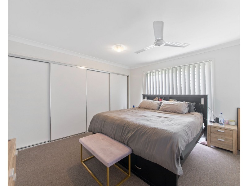 16 Peregrine Drive, Lowood QLD 4311