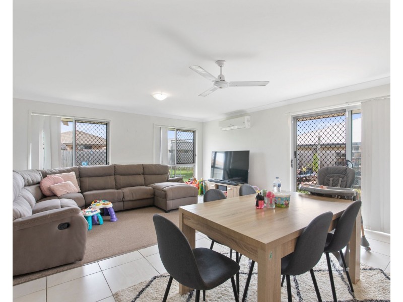 16 Peregrine Drive, Lowood QLD 4311