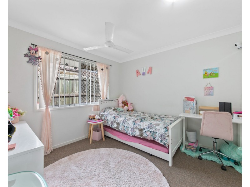 16 Peregrine Drive, Lowood QLD 4311