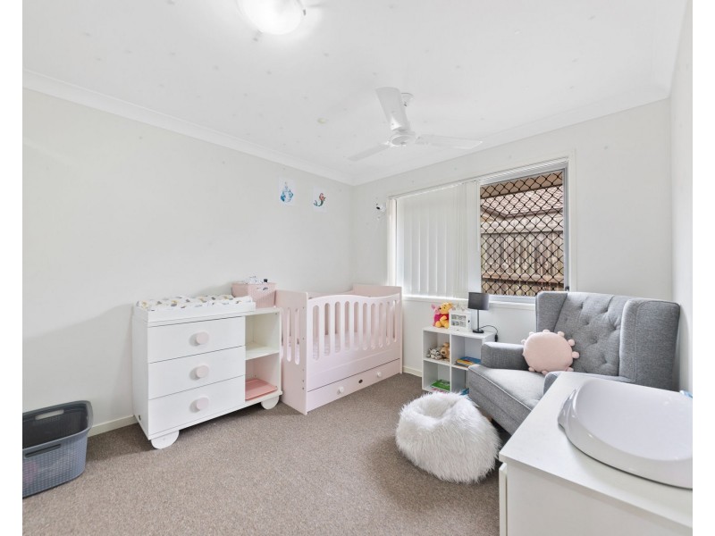 16 Peregrine Drive, Lowood QLD 4311