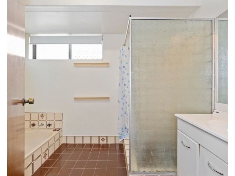 45 Carina Circle, Halls Head WA 6210