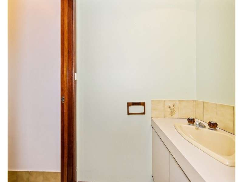 45 Carina Circle, Halls Head WA 6210