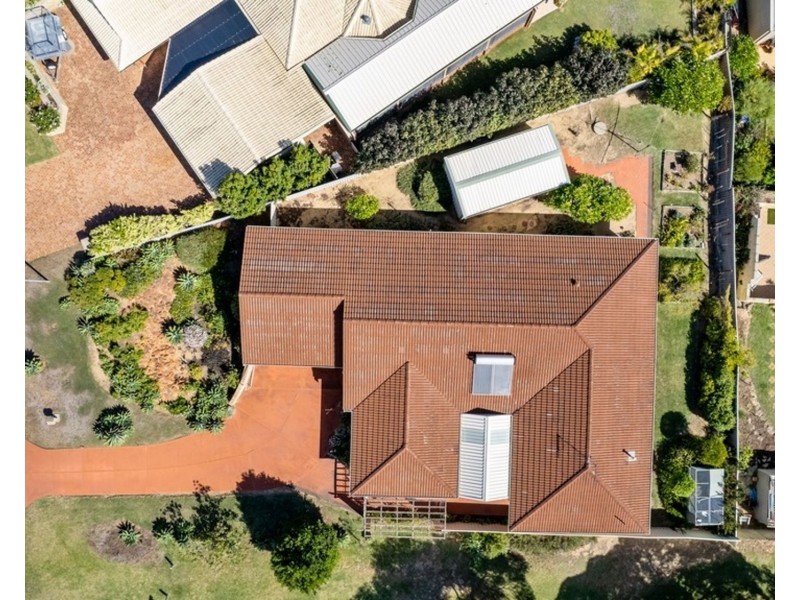 45 Carina Circle, Halls Head WA 6210