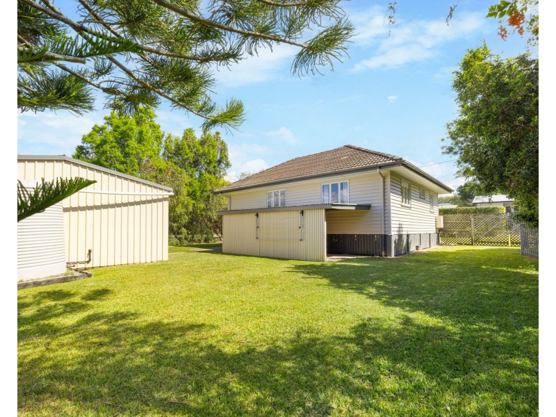 25 Kenbarry Street, Brighton QLD 4017