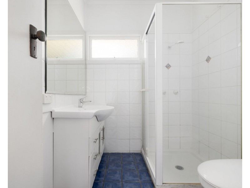 25 Kenbarry Street, Brighton QLD 4017