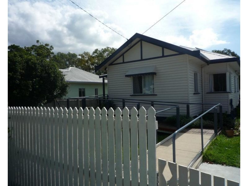 104 Holmes Street, Brighton QLD 4017