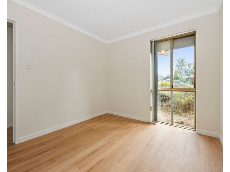 8 Atherton Close, Greenfields WA 6210