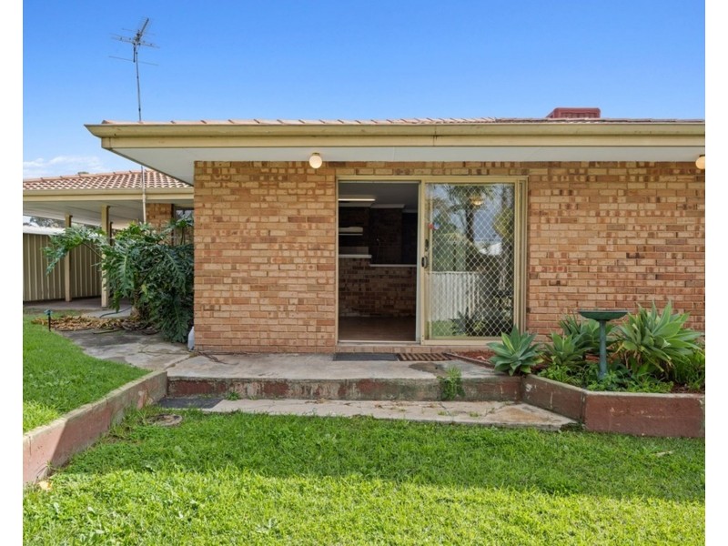 8 Atherton Close, Greenfields WA 6210