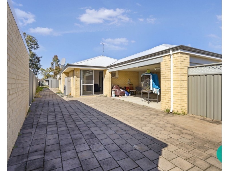 216 Lambeth circle, Wellard WA 6170