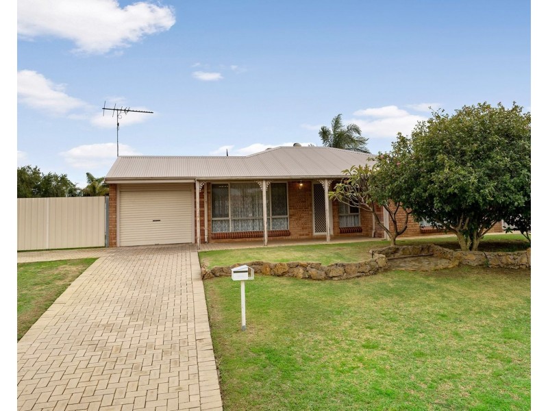 46 Waldron Boulevard, Greenfields WA 6210