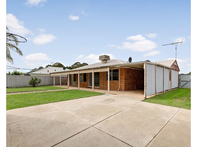 46 Waldron Boulevard, Greenfields WA 6210