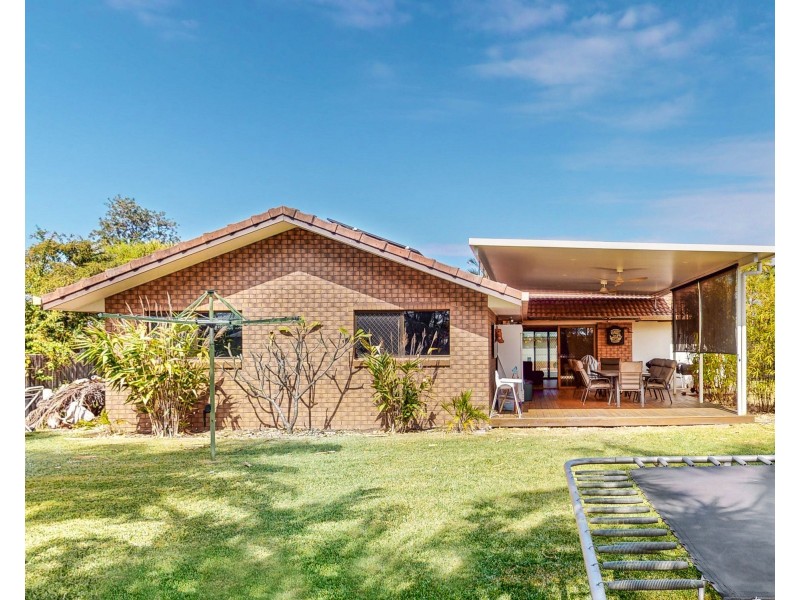 18 Hawaii Avenue, Banksia Beach QLD 4507